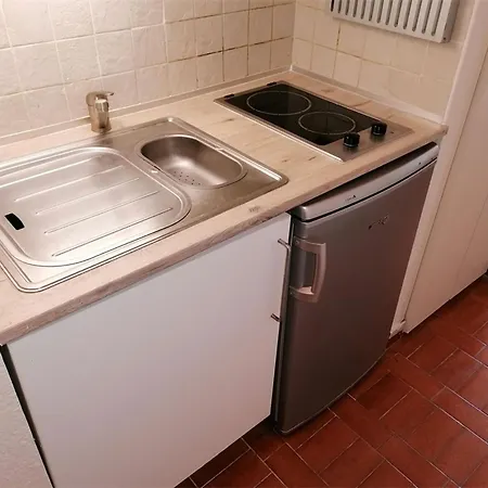 Avec Terrasse, Piscine Et Parking - Port Camargue - Fr-1-731-91 Apartamento *